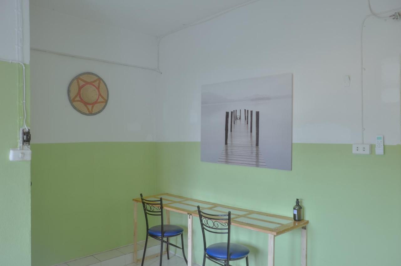 Aparthotel Better House 佰特客栈 Chiang Mai Zewnętrze zdjęcie